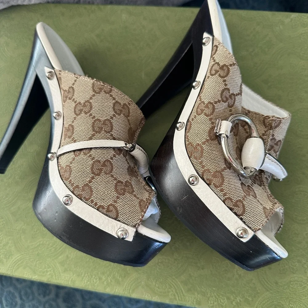 GUCCI HEELS - Picture 3 of 6